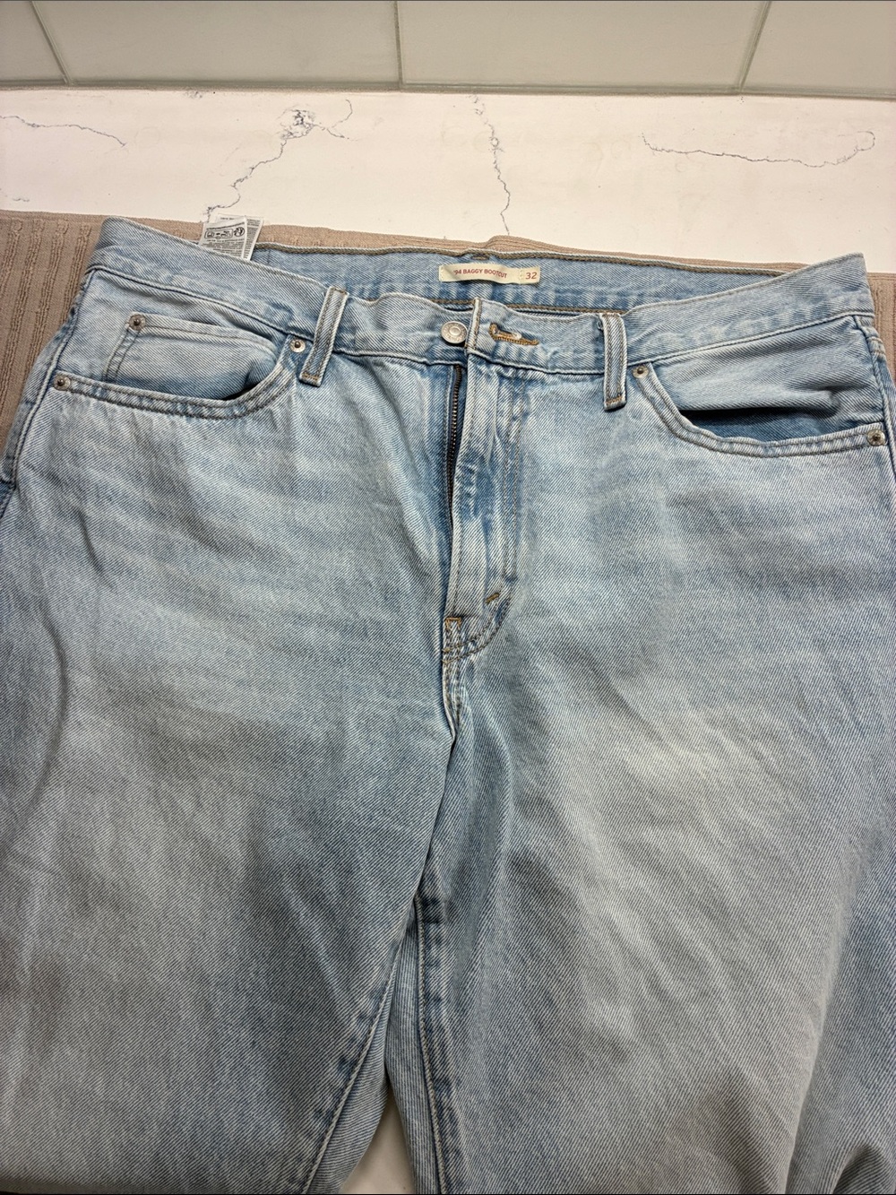 Levi's Light Wash Women's Boot Cut Jeans